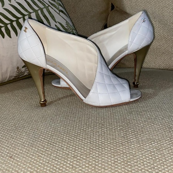 CHANEL Shoes - Chanel Quilted Heels.
